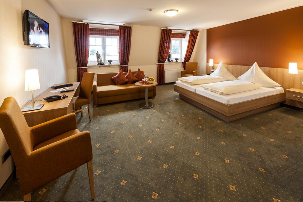 Hotel Hilker แบร์เซนบรุค ภายนอก รูปภาพ