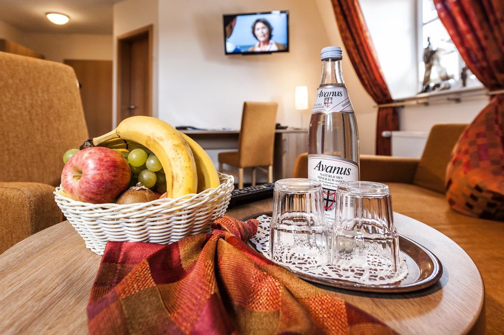 Hotel Hilker แบร์เซนบรุค ภายนอก รูปภาพ