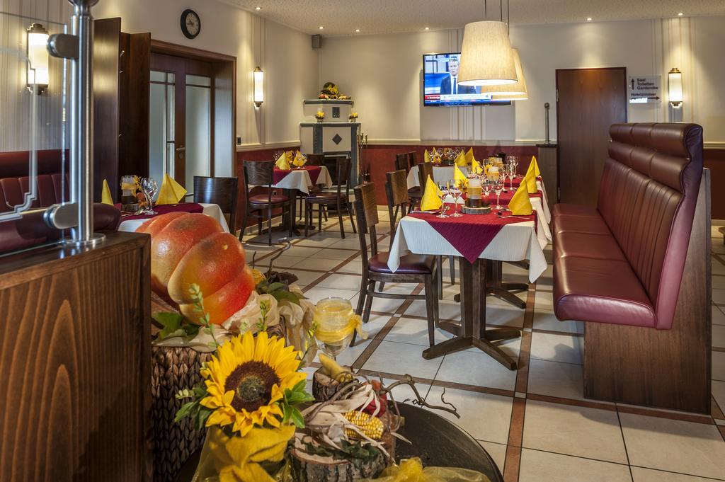Hotel Hilker แบร์เซนบรุค ภายนอก รูปภาพ
