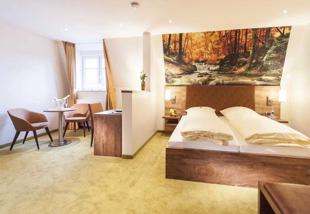 Hotel Hilker แบร์เซนบรุค ภายนอก รูปภาพ